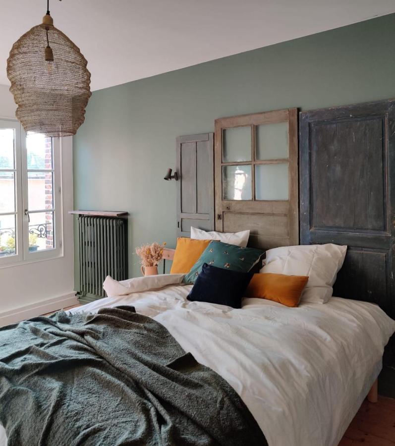 Maison Seize Preaux  Luaran gambar
