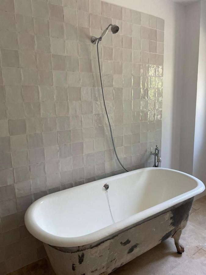 Maison Seize Preaux  Luaran gambar